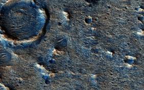 ������� ����� �� ������ ������ �������� ���������� HiRISE �� ����� �������� Mars Reconnaissance Orbiter (����) (�) NASA/JPL/University of Arizona