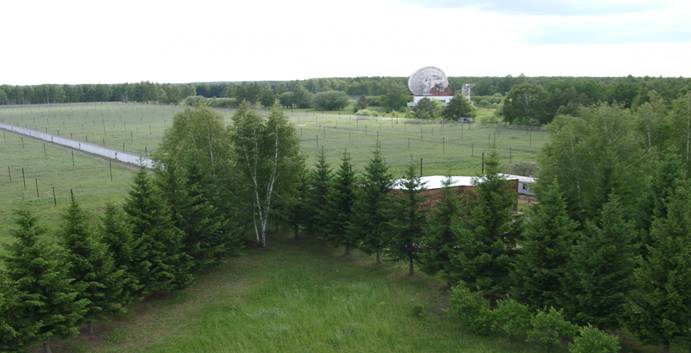 ��������: 200m x 400m Large Phased Array